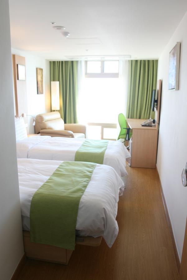 Gunsan Apple Tree Hotel Esterno foto