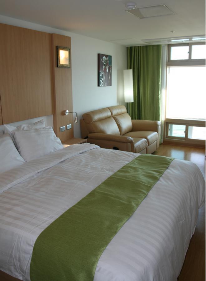 Gunsan Apple Tree Hotel Esterno foto