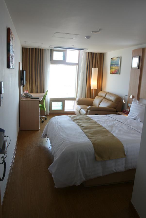Gunsan Apple Tree Hotel Esterno foto